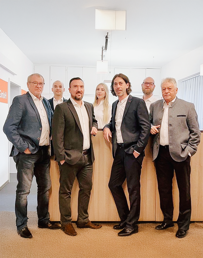 WKN Team Foto Das WKN-Wohnbau Team
